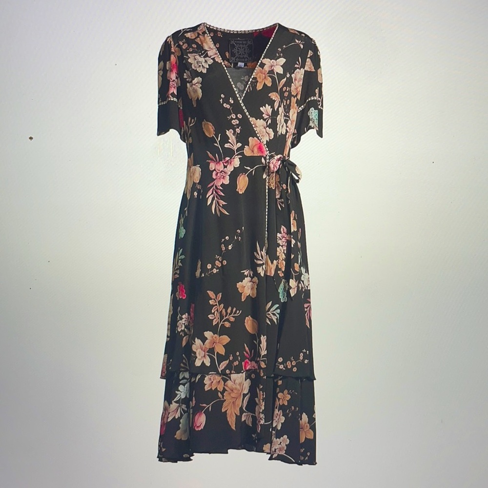New Johnny Was wrap dress size Large